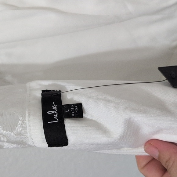 NWT Lulus Irresistible Perfect White Lace Embroidered Sleeveless Romper Large - Picture 11 of 16